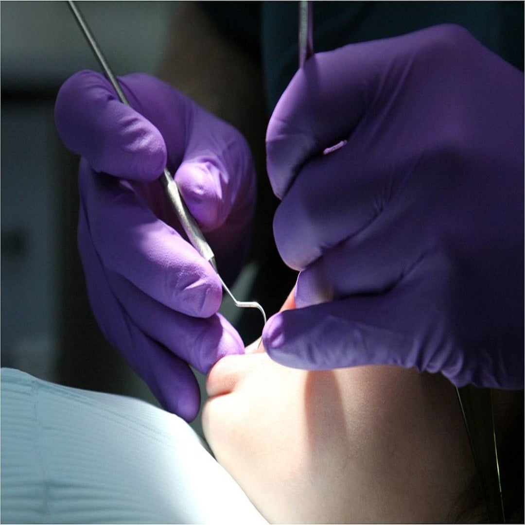 Nitrile Exam Gloves