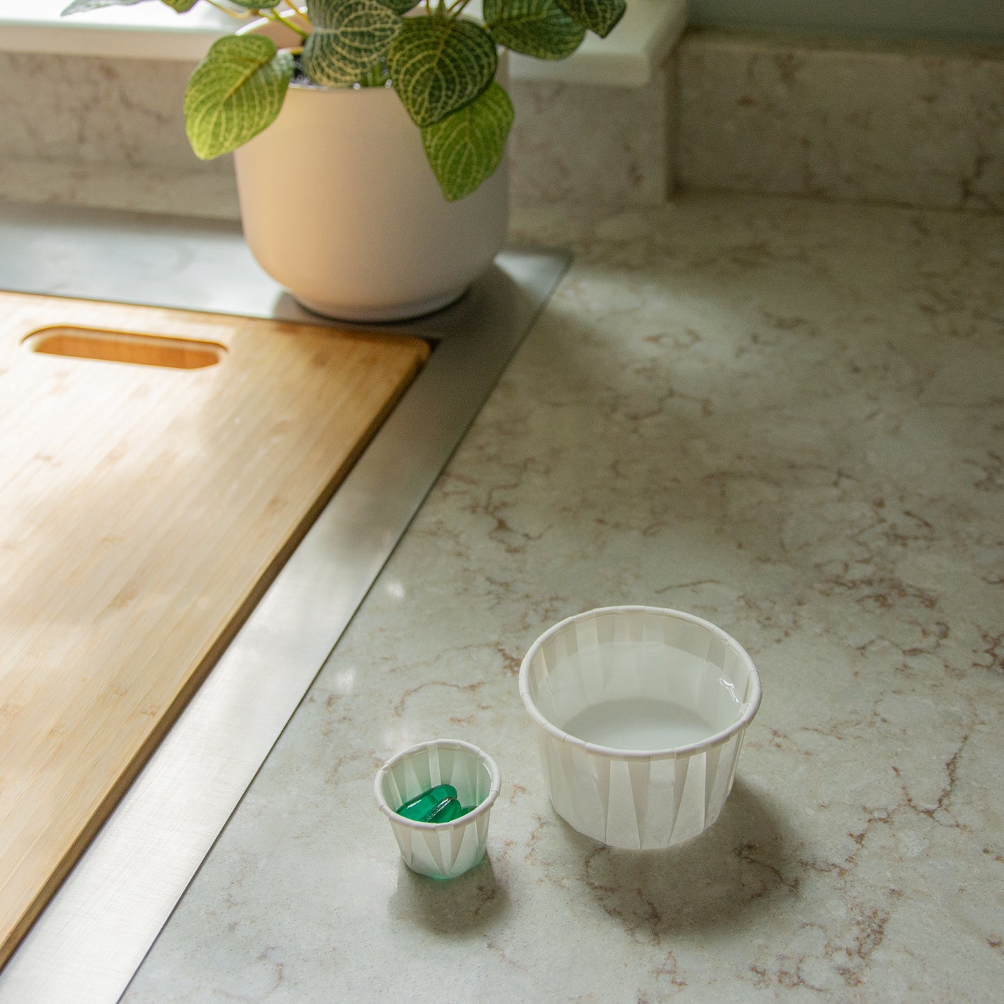 SOUFFLE PORTN TRTD PAPERWHT 0.5OZ (250/SL 20SL/CS)