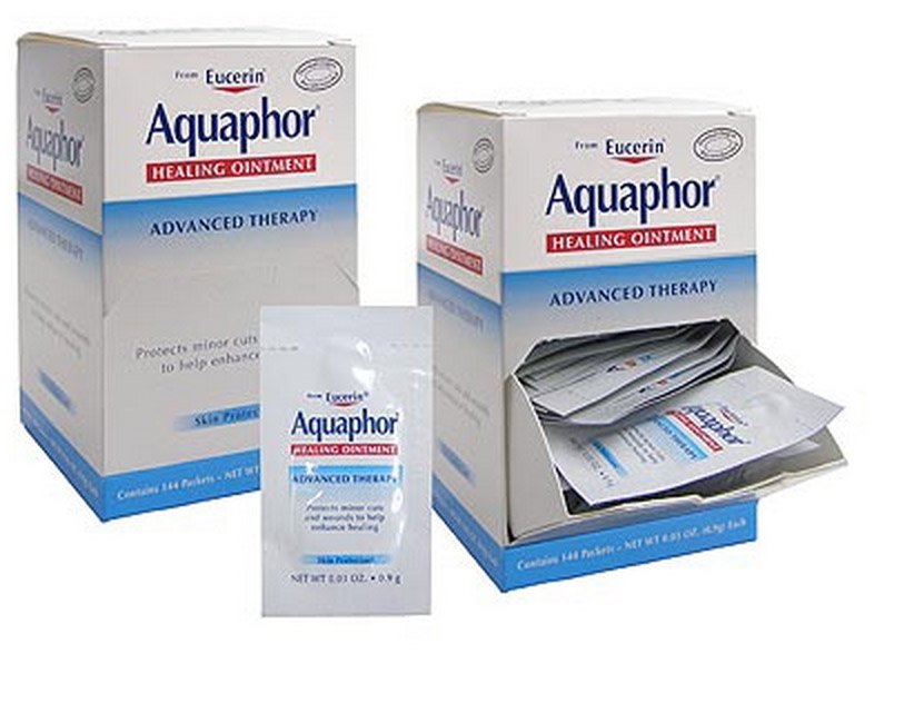 Aquaphor® Advanced Therapy Healing Moisturizer Ointment